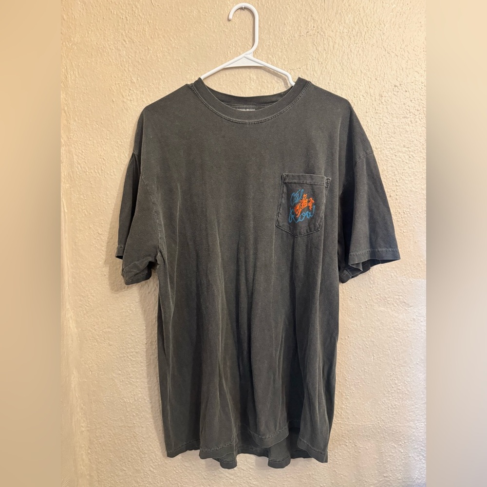 Casual Charcoal Graphic Pocket Tee